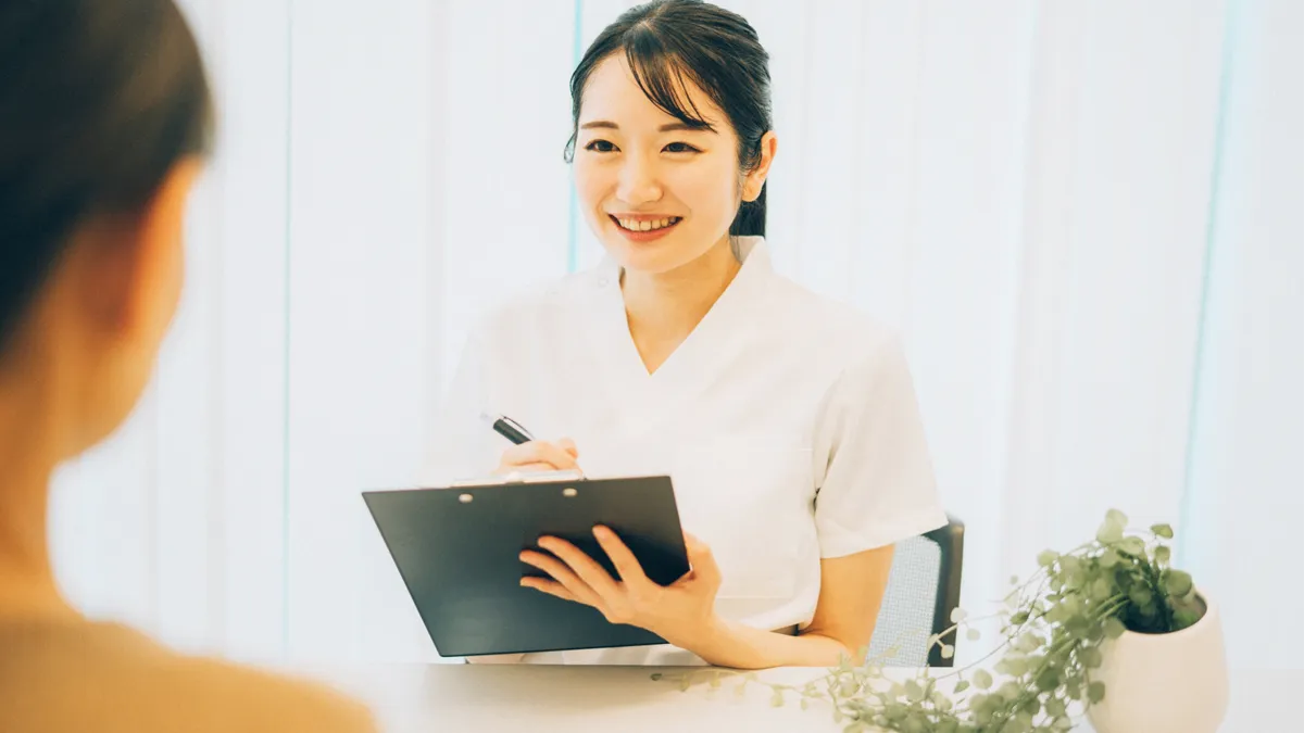 再出発を決意する看護師